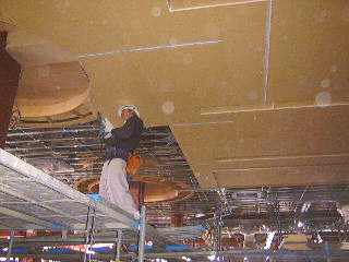内装工事（天井のPB張り状況）建築工事現場